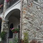 Passaggio A Nord Ovest Гостевой дом