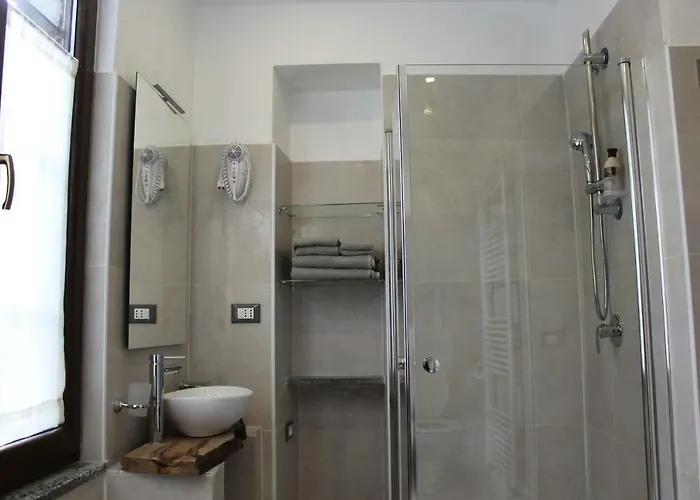 Passaggio A Nord Ovest Konukevi 3*